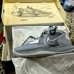 Brand new Kyrie Low 5! Never worn.
